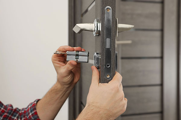 Door Lock Installation and Repair